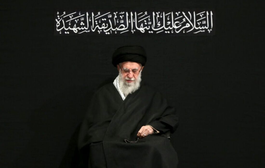 رهبر شهید انقلاب اسلامی