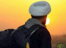 شب‌ها منبری‌اند، و روزها کارگرِ مردم