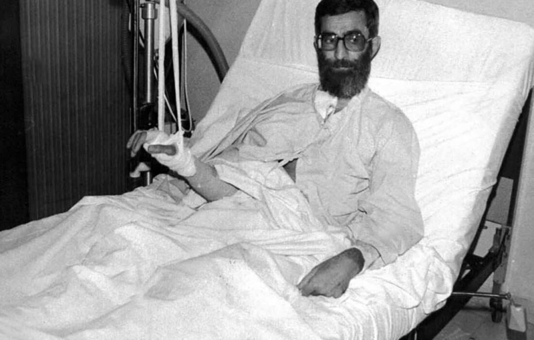 تصاویری از حادثه ترور نافرجام رهبر شهید انقلاب سال ۱۳۶۰