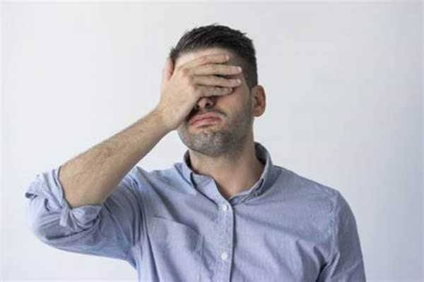 چرا چشم‌ها سیاهی می‌روند؟ بررسی دلایل علمی‌