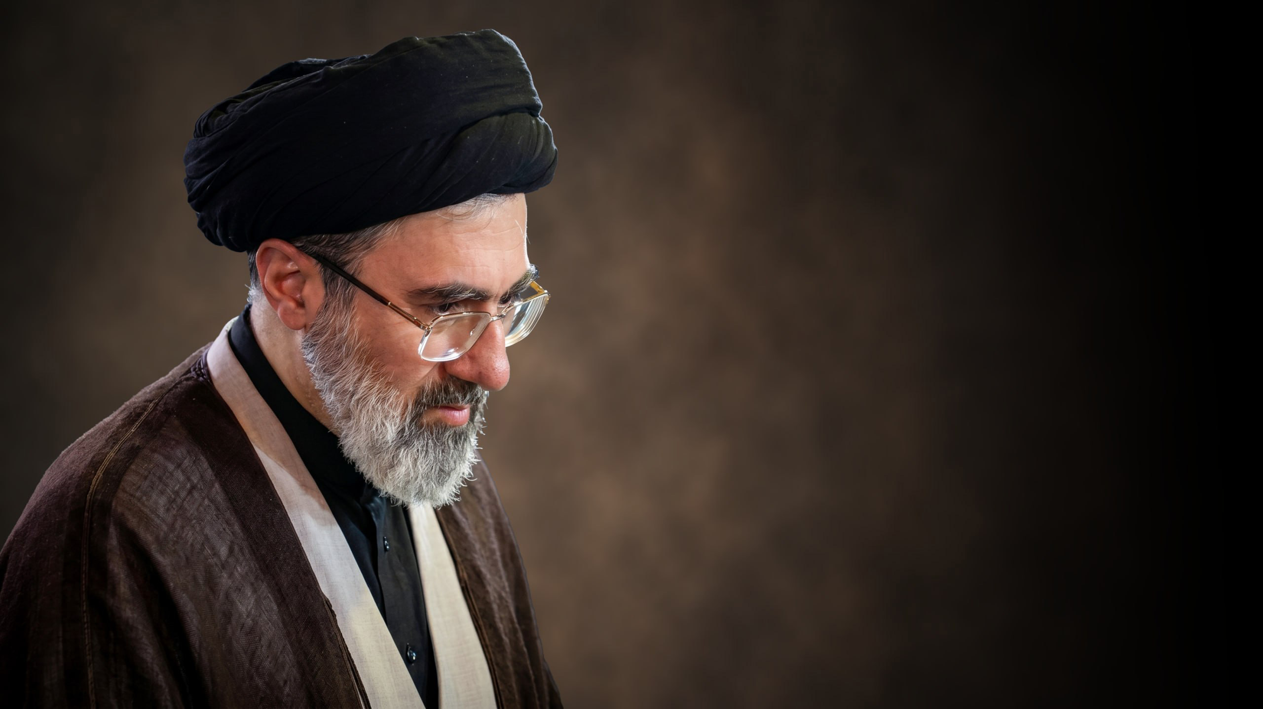 به‌مناسبت تشییع و تدفین آقای شهید ایران